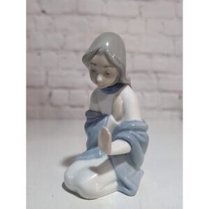 Vintage Zaphir Spain Porcelain Nativity Figurine Kneeling Virgin Mary #9